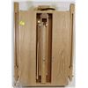 Image 1 : ARTISTS WOODEN TRAVEL EASEL