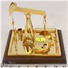 Image 1 : OIL DERRICK ON WOODEN STAND GOLD