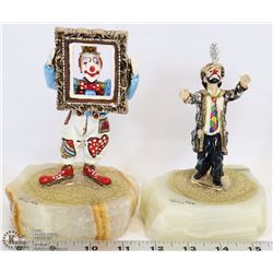 2 RON LEE CLOWN FIGURINES “CLOWN WITH A FRAME”
