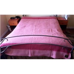 #3 - VINTAGE WITNEY 4 POINT BLANKET