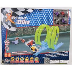BRAND NEW BIKE RACING PLAYSET 4 MICRO