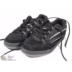 FLAT WITH NEW GEORGE SIZE 8 RUNNING SHOES