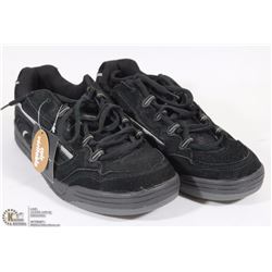 FLAT OF NEW GEORGE SIZE 8 RUNNING SHOES