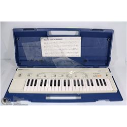 YAMAHA PORTA SOUND PC50 KEYBOARD