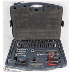 MASTERCRAFT 110 PIECES SOCKET SET