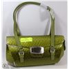 Image 1 : GREEN SNAKESKIN STYLE HANDBAG WITH FRONT CLOSE  BU