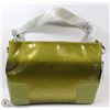 Image 1 : GREEN SNAKESKIN STYLE WITH BUCKLE HANDLE