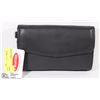 Image 1 : LARGE WOMENS LEATHER WALLET