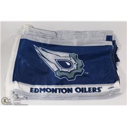25 OILERS FLAGS