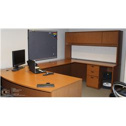 U SHAPED WOOD OFFICE DESK WITH HUTCH