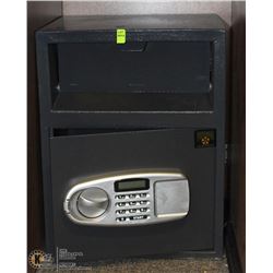 SMALL PARAGON OFFICE SAFE
