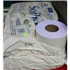 Image 1 : LOT OF SOFTPULL 2PLY CENTERPULL WHITE BATH TISSUE