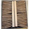 Image 1 : CASE OF LARGE STRAW BROOM HEADS