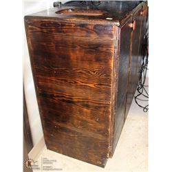 WOOD GARBAGE & CONDIMENT STAND