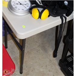 GREY FOLDING TABLE