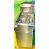 Image 1 : ME#2 MRE COMMERCIAL STAINLESS STEEL DEEP FRYER