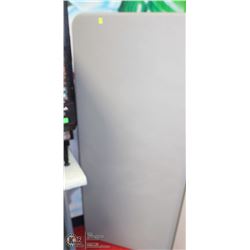 5' GREY FOLDING TABLE