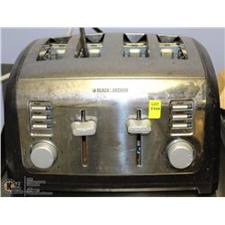 BLACK & DECKER 4 SLICE TOASTER W/ CUISINART