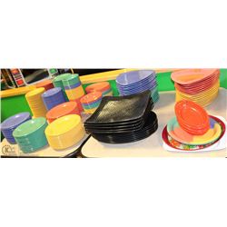 LARGE LOT OF ASSORTED COLOR & STYLE PLATES