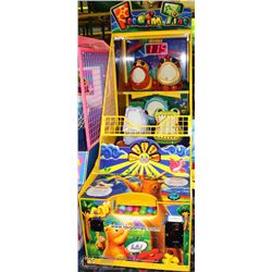 FEEDING TIME AMUSEMENT GAME