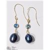 Image 2 : #8: 14KT Y.GOLD PEARL &SAPPHIRE DANGLING EARRINGS