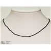 Image 1 : #15: 14KT YELLOW GOLD CLASP BLACK SPINEL NECKLACE