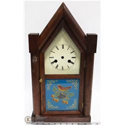 ANTIQUE WALL CLOCK