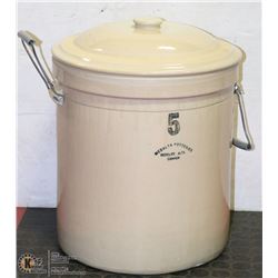 5 GALLON MEDALTA CERAMIC POT W/ LID