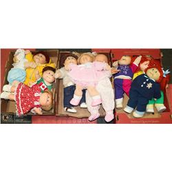 3 FLATS OF ESTATE CABBAGE PATCH  COLLECTOR DOLLS