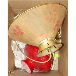 ESTATE ASSORTMENT OF 2 VINTAGE HANGING LAMPS