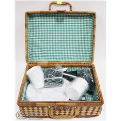 PICNIC BASKET