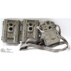 LOT OF 3 MOULTRIE HUNTING TRAIL CAMERAS