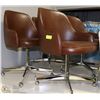 Image 1 : SET OF 4 VINTAGE BROWN LEATHERETTE CHROME BASED