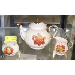 ENGLISH SADLER TEAPOT WITH CREAM AND SUGAR