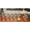 Image 1 : LOT OF 13 CRYSTAL GLASSES
