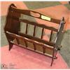 Image 1 : VINTAGE MAGAZINE RACK