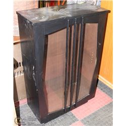 VINTAGE WOOD SINGLE DOOR CABINET