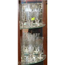 ELEVEN CRYSTAL GLASSES