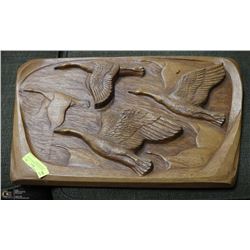 LARGE VINTAGE WOODEN FLYING GEESE ENGRAVING