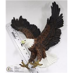 LARGE WALL HANGING EAGLE DECORATION