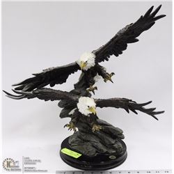 CANADIAN WILDERNESS 2 EAGLE STATUE ON PLATFORM