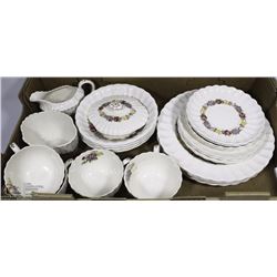 COPLAND BRIAR ROSE 4 PC PLACE SETTING AND MORE