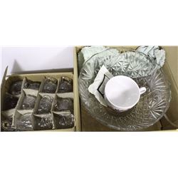 NEW GLASS PUNCH BOWL SET