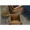 Image 2 : LOT OF WOOD PLANTERS