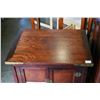 Image 2 : SMALL EASTERN 2-DOOR CABINET