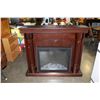 Image 1 : ELECTRIC FIREPLACE INSERT WITH MANTLE