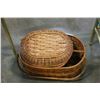 Image 2 : LARGE WICKER PICNIC BASKET AND HAND MADE FROGS