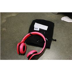 MONSTER DNA PINK HEADPHONES WITH CASE