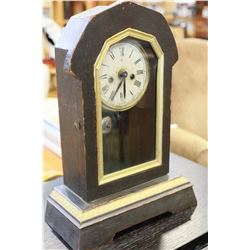 MANTLE CLOCK