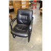 Image 2 : BLACK LEATHER ARMCHAIR